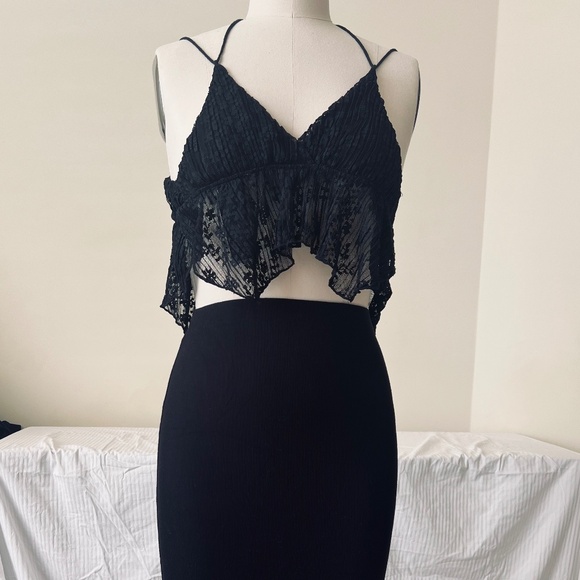 Black Lace Camisole Top (Urban Outfitters) - Picture 8 of 8